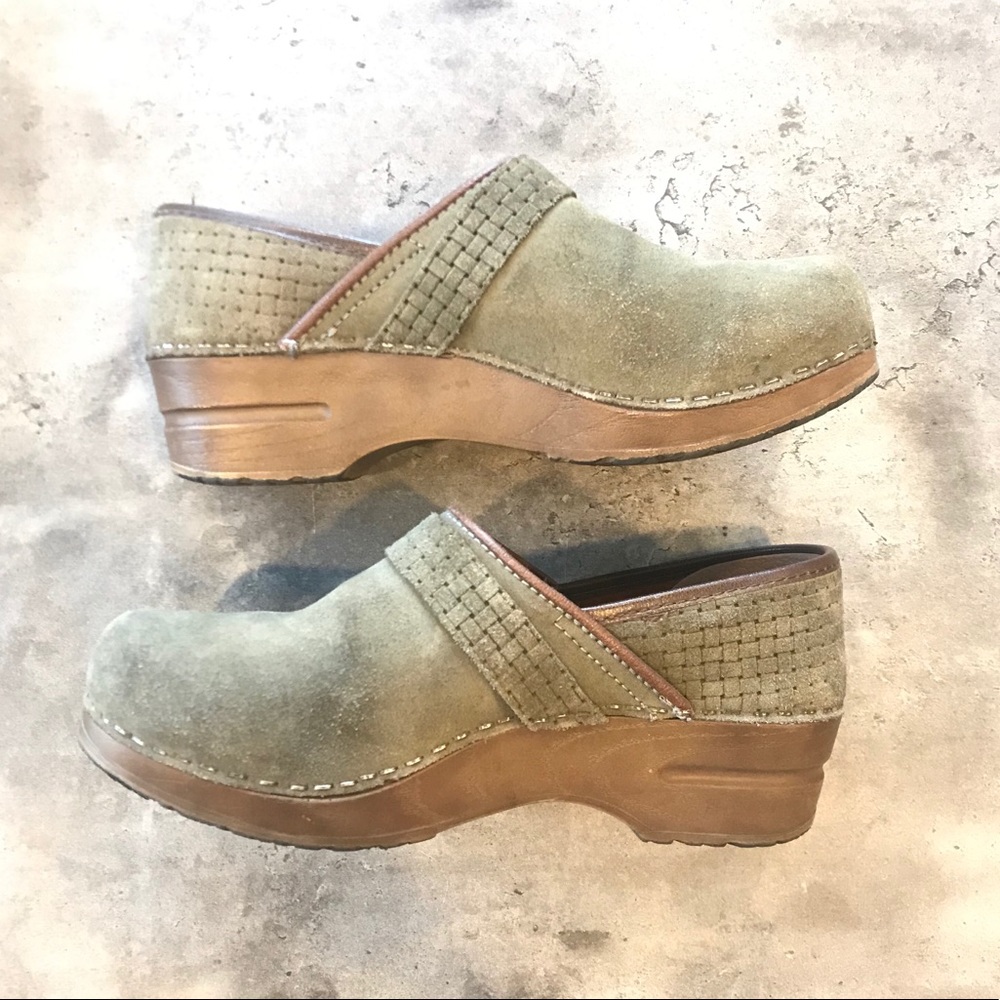 Sanita Suade Green Olive Clogs. Size 37.